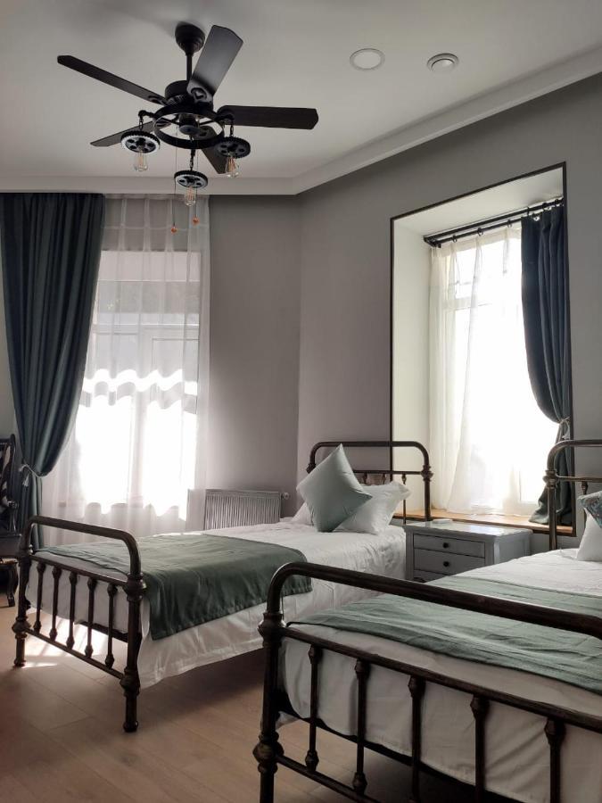 Qin Boutique Hotel Tiflis Dış mekan fotoğraf