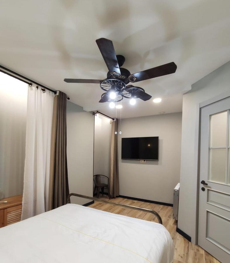 Qin Boutique Hotel Tiflis Dış mekan fotoğraf