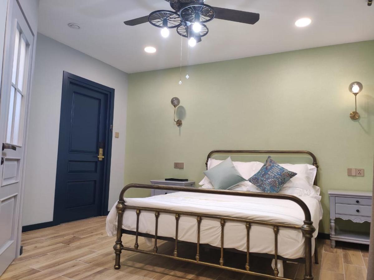 Qin Boutique Hotel Tiflis Dış mekan fotoğraf